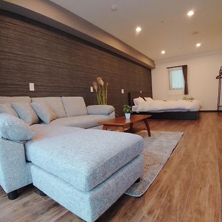 Vacation Rent 金沢 Appartement Kanazawa Buitenkant foto